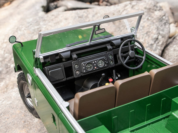 Boom Racing Land Rover® Series II 88 Station Wagon 1/10 4WD Radio Cont ...